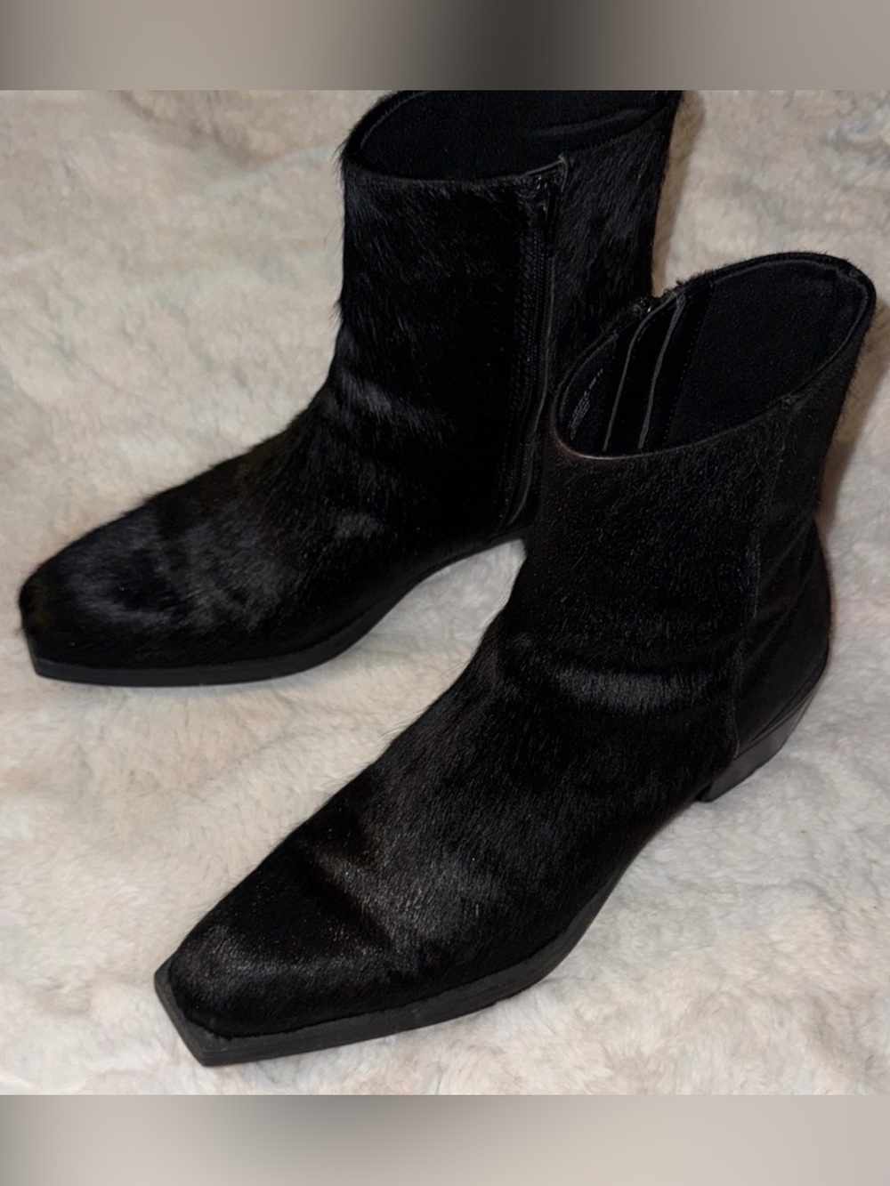 Men’s sz 12 black horsehair boots with inner zip
